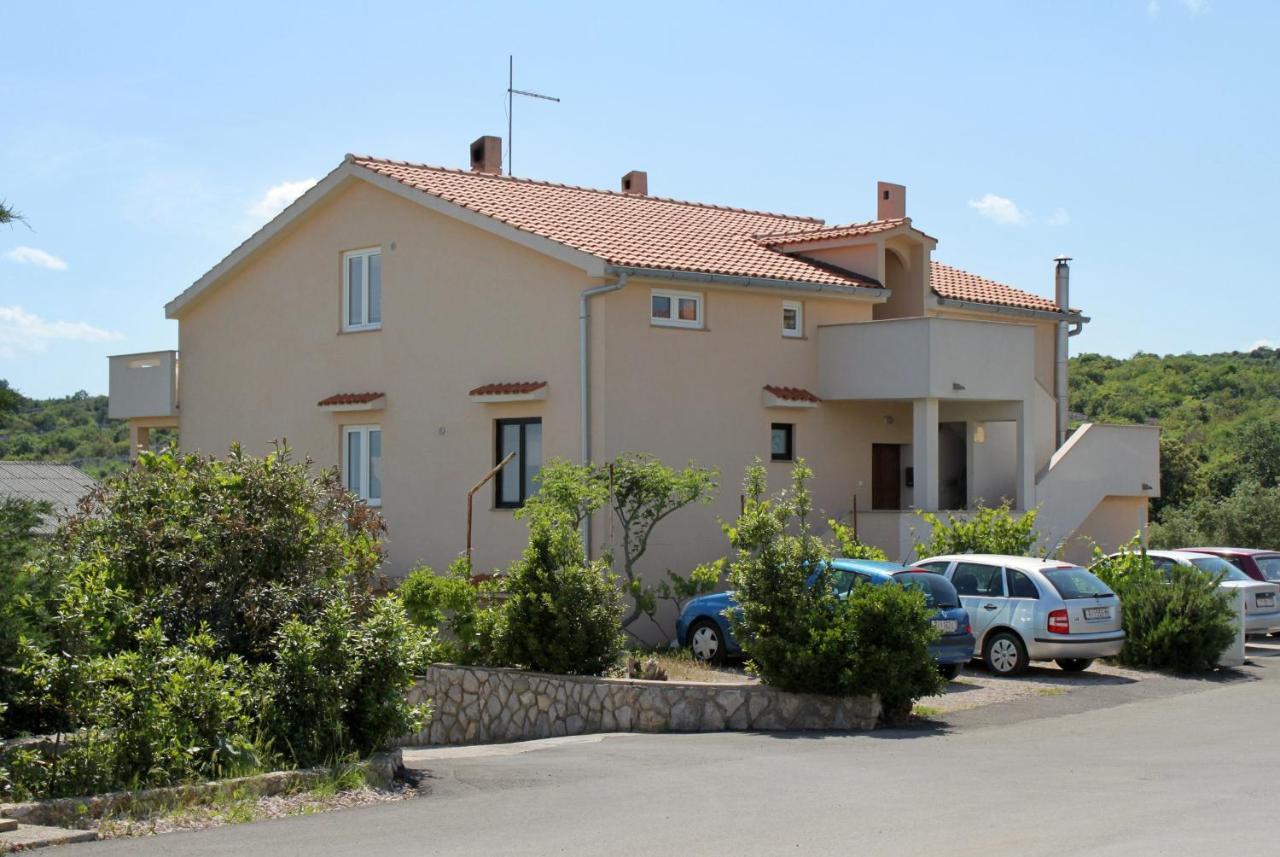 Rooms With A Parking Space Krk - 13553 Vrh  Екстер'єр фото